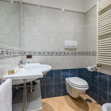 Crosti Apartamento Roma